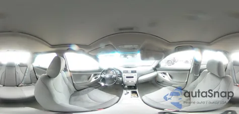 2010 Toyota Camry Base z USA, uszkodzony, nr VIN 4T1BF3EK9AU509190